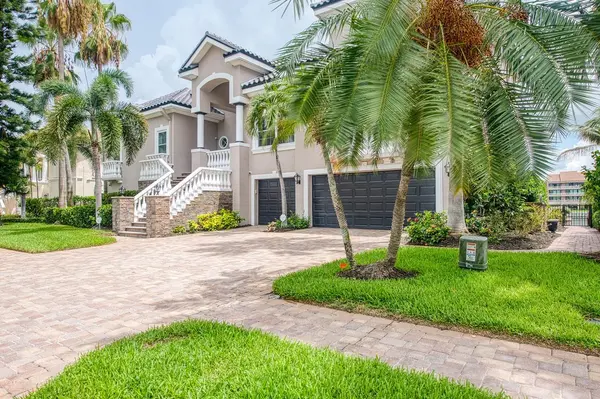 6113 PASADENA POINT BLVD, Gulfport, FL 33707
