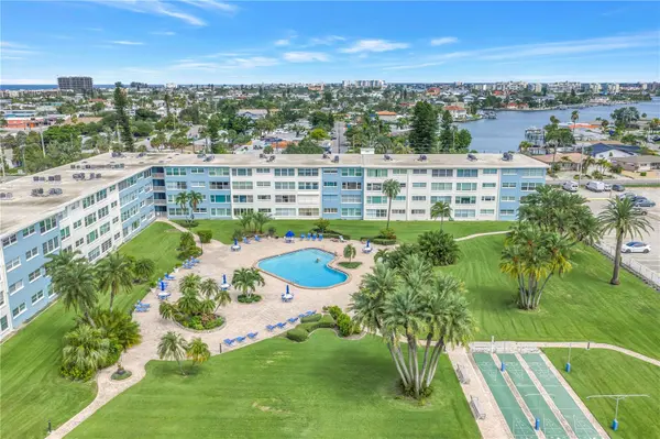 300 64TH AVE #117, St Pete Beach, FL 33706