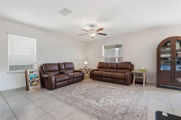 14471 ENGLISH LAVENDER DR, Wimauma, FL 33598