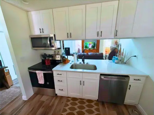 13034 CLAY AVE, Largo, FL 33773