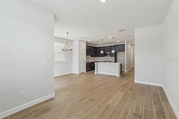 7324 DEER VALLEY CIRCLE, Tampa, FL 33635