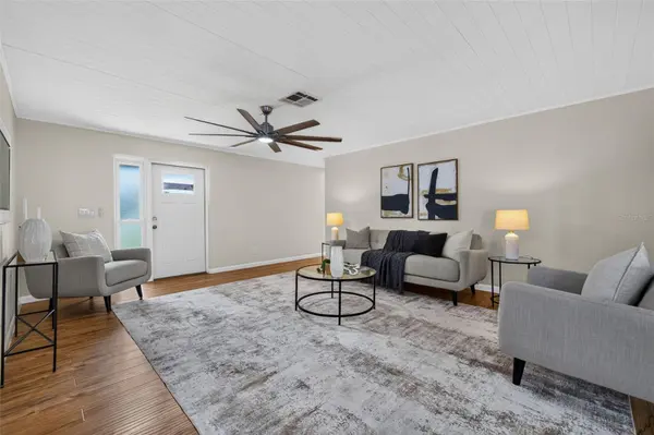 6170 SUNDOWN DR, St Petersburg, FL 33709