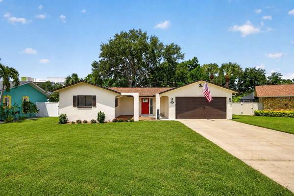 6170 SUNDOWN DR, St Petersburg, FL 33709