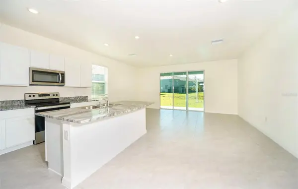 1623 HUBBELL RD, Wesley Chapel, FL 33543
