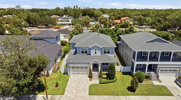 210 S SHORE CREST DR, Tampa, FL 33609