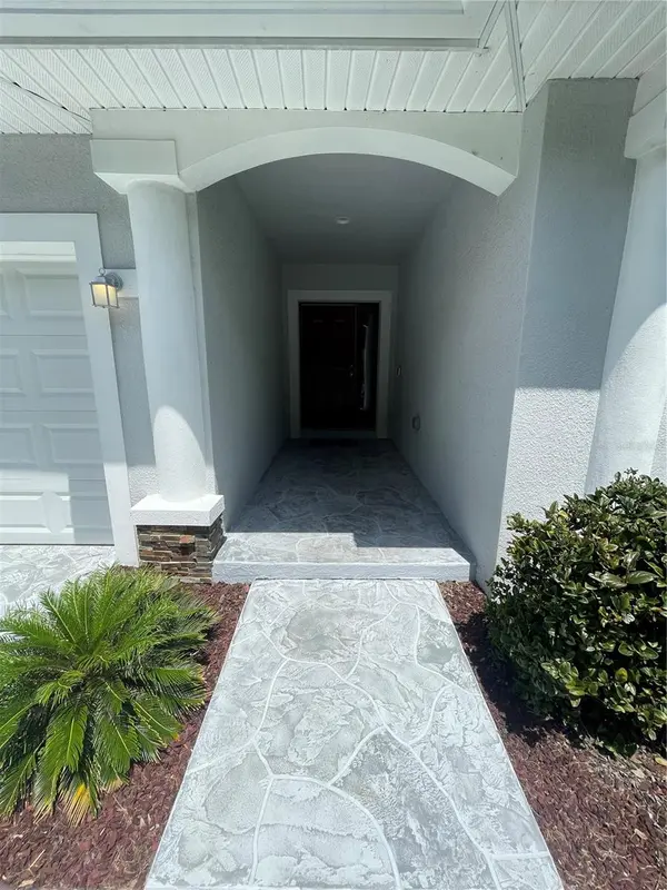 232 CLAYTON ST, Brandon, FL 33511