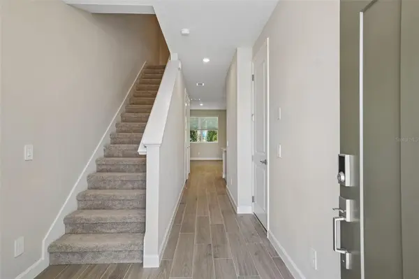 7328 DEER VALLEY CIRCLE, Tampa, FL 33635