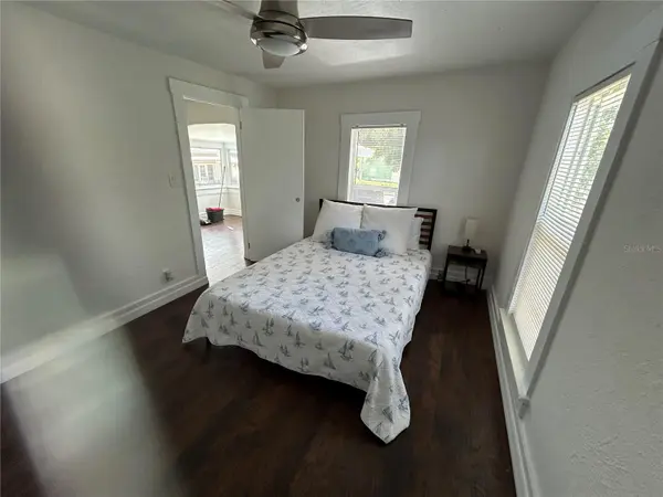 2321 TRELAIN DR S, St Petersburg, FL 33712