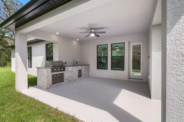 17558 LIPPIZAN LN, Hudson, FL 34667