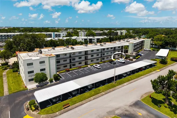 5980 TERRACE PARK DR N #108, St Petersburg, FL 33709