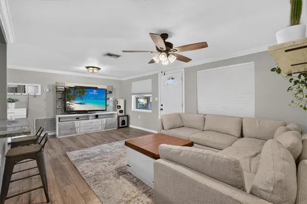 1440 NORMANDY BLVD, Holiday, FL 34691