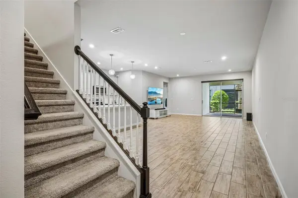 19405 MONARCH WIND WAY, Lutz, FL 33558