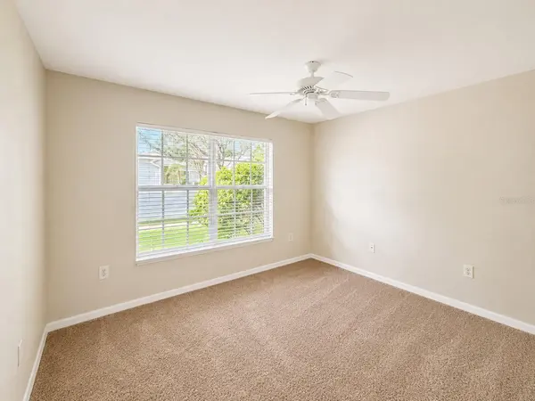 7620 WILTSHIRE PARK PL, Apollo Beach, FL 33572