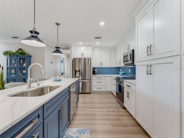 1372 CARLISLE CT, Dunedin, FL, 34698 photo 11