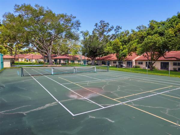 1372 CARLISLE CT, Dunedin, FL, 34698 photo 72