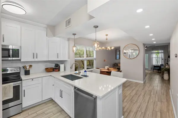 4811 BAYSHORE BLVD #307, Tampa, FL 33611