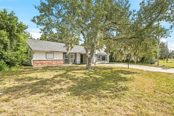 2112 MEADOW LARK RD, Spring Hill, FL 34608