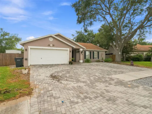 1018 PEACHWOOD DR, Brandon, FL 33510