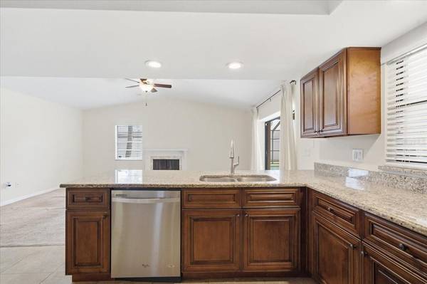 14105 KNOTTINGSLEY PL, Tampa, FL, 33624 photo 11
