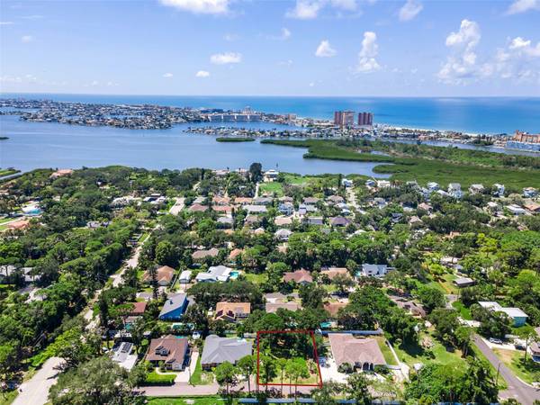 77TH AVE, Seminole, FL 33776