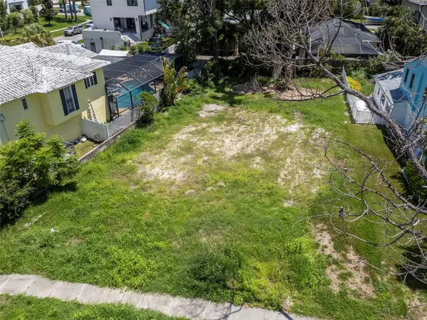 641 GENEVA PL, Tampa, FL 33606