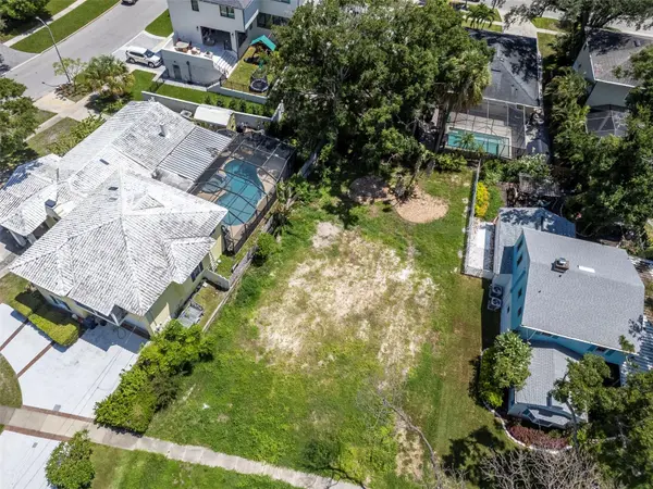 641 GENEVA PL, Tampa, FL 33606