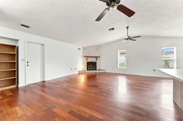 2202 CITRUS HILL LN, Palm Harbor, FL 34683