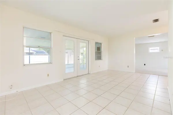 4524 PICADILLY ST, Tampa, FL 33634