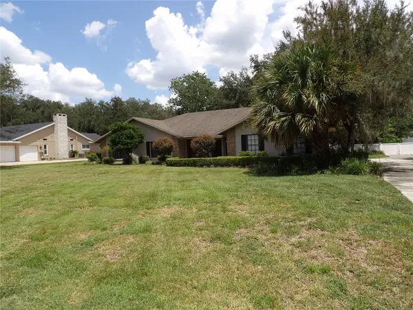 6282 FORESTWOOD DR E, Lakeland, FL 33811
