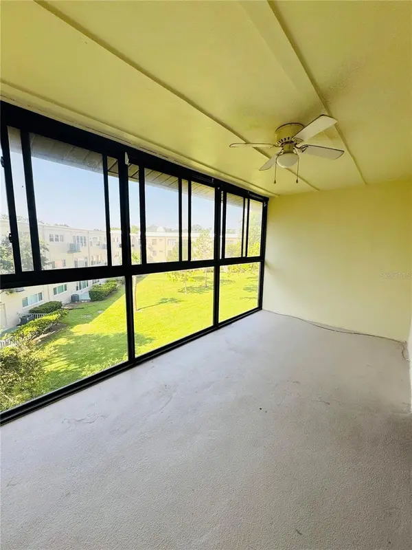 2452 ENTERPRISE RD #23, Clearwater, FL 33763