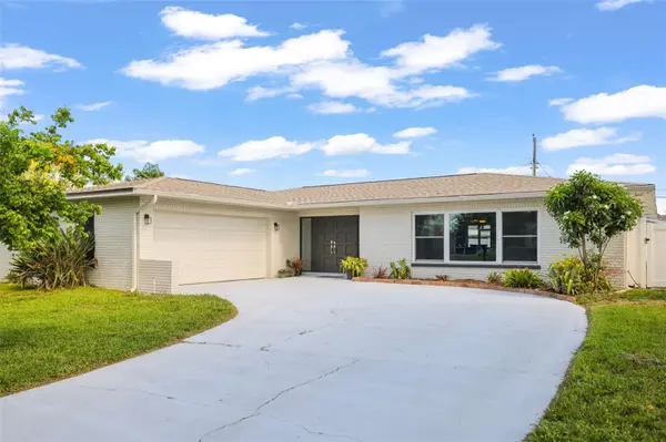 13635 97TH TER, Seminole, FL 33776
