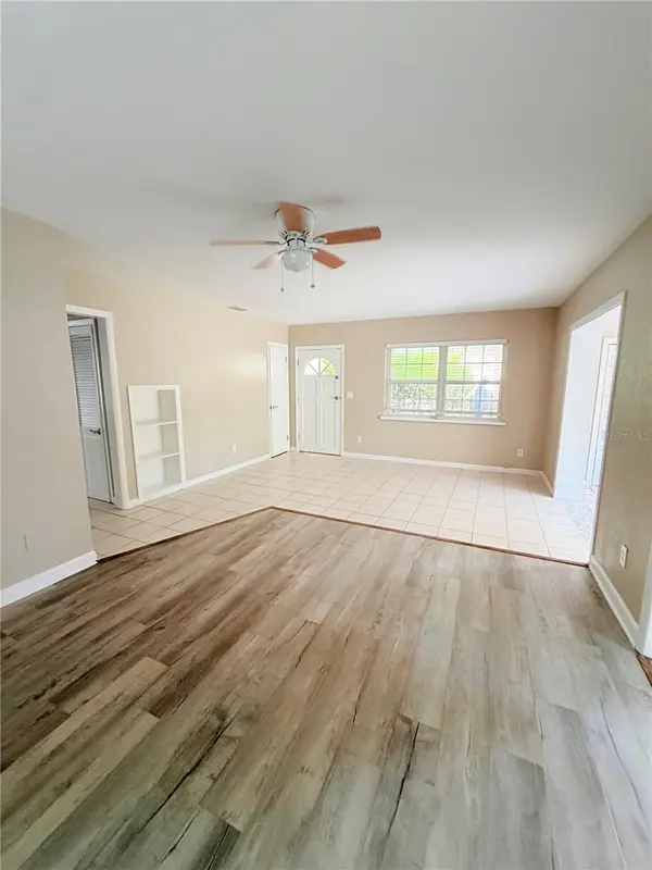 8068 23RD AVE N, St Petersburg, FL 33710