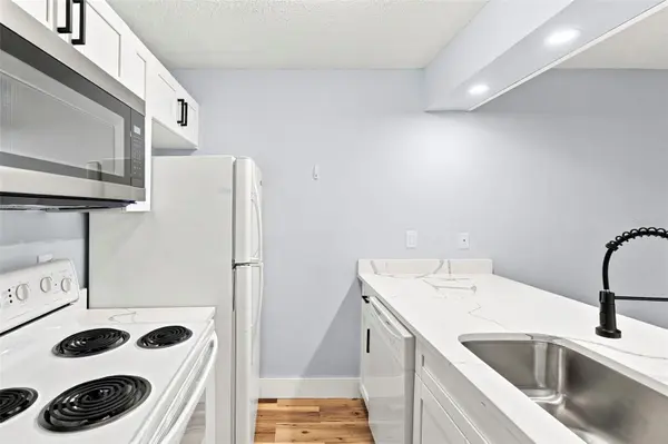 380 N BAYSHORE BLVD #204, Clearwater, FL 33759