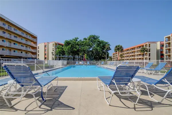 9433 HARBOR GREENS WAY #404, Seminole, FL 33776