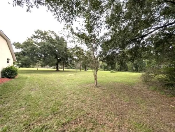 13247 RIADA WAY, Dade City, FL 33525