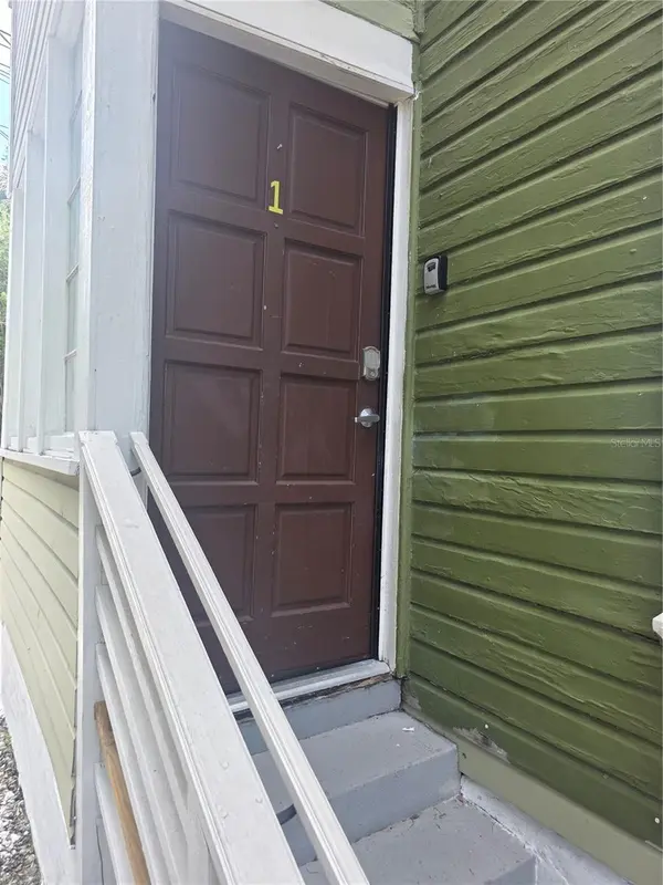 212 W BEACH PL #1, Tampa, FL 33606