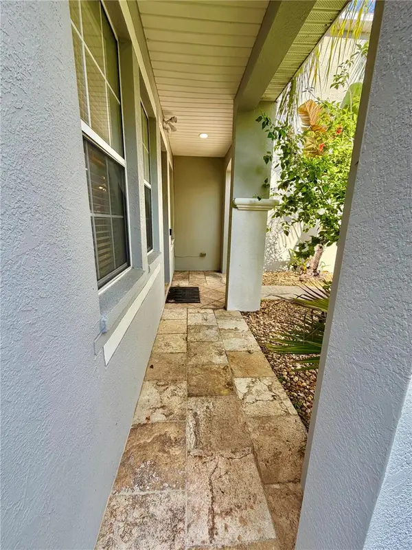 10638 DAWNS LIGHT DR, Riverview, FL 33578