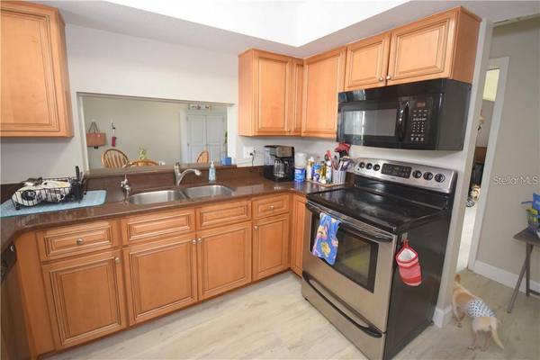 3123 39TH ST S #C, St Petersburg, FL 33711