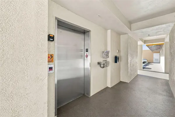 1200 COUNTRY CLUB DR #4201, Largo, FL 33771