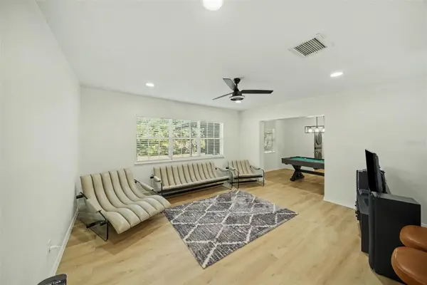 4636 W BAY COURT AVE, Tampa, FL 33611