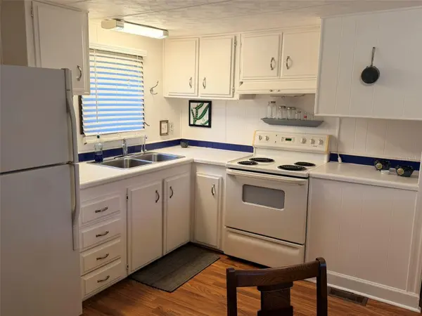 2248 CA D ORO DR, Sarasota, FL 34238
