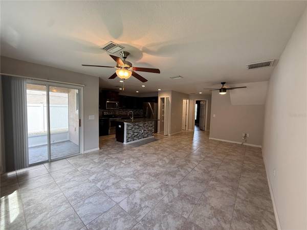 5011 CHIPOTLE LN, Wesley Chapel, FL 33544