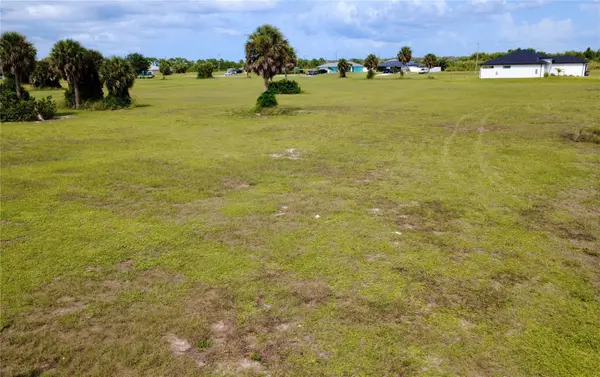 3623 NW 38TH LN, Cape Coral, FL 33993