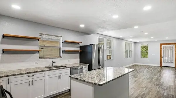 1411 E 24TH AVE #b, Tampa, FL 33605