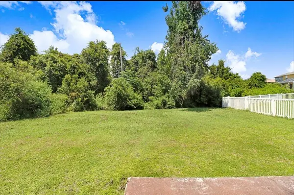 9312 LOGWOOD CT, Tampa, FL 33647