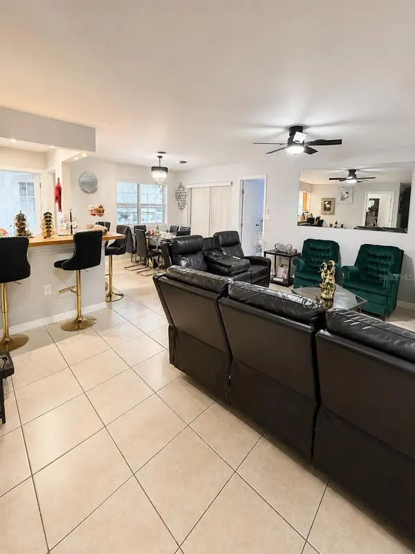 811 HILLSIDE AVE, Lake Wales, FL 33853