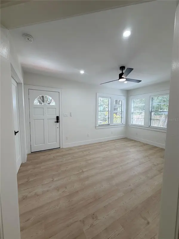 104 W LAMBRIGHT ST, Tampa, FL 33604