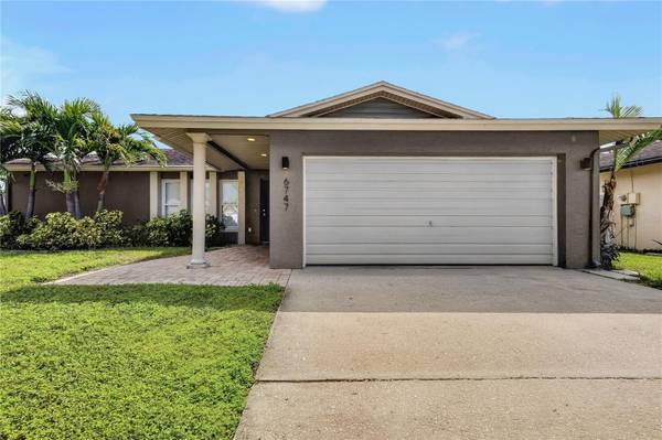 6747 DEER POND LN N, Pinellas Park, FL 33781