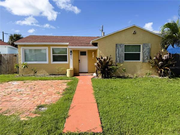 421 VIRGINIA AVE, Madeira Beach, FL 33708