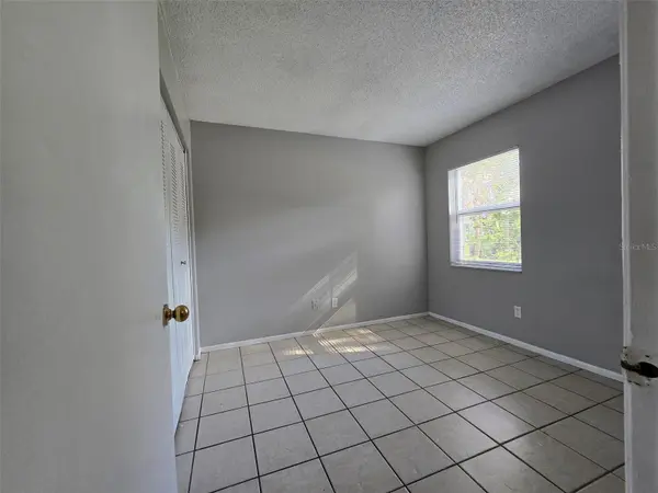 7186 E BANK DR #7186, Tampa, FL 33617